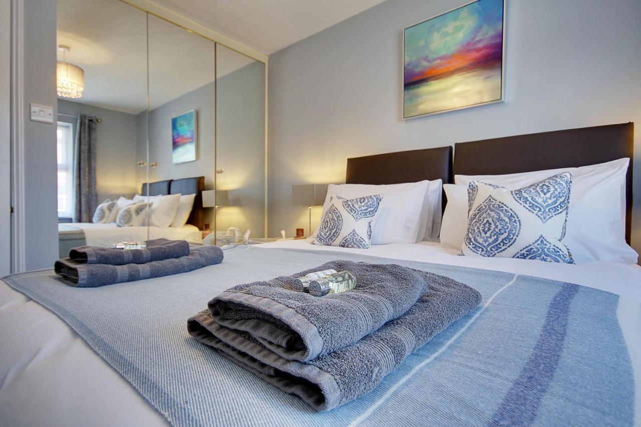 14 Oxford Mews - 5 Star Living For Up To 10 People Villa Southampton Eksteriør billede
