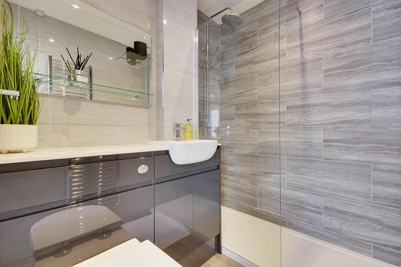 14 Oxford Mews - 5 Star Living For Up To 10 People Villa Southampton Eksteriør billede