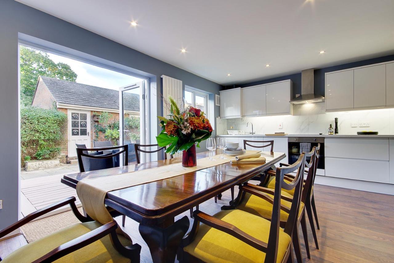 14 Oxford Mews - 5 Star Living For Up To 10 People Villa Southampton Eksteriør billede